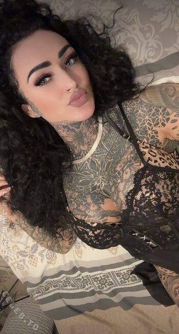 Full leaked Lottchen ink private photo