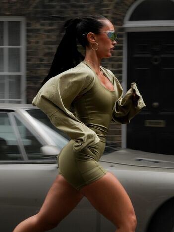 Full leaked Lottie hutton private photo