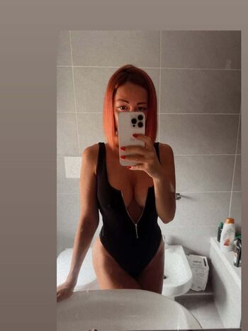 Full leaked Lottielouxo private photo