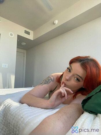 Full leaked Loudemily private photo