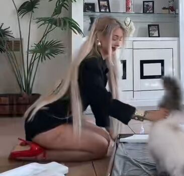Full leaked Loukaki private photo