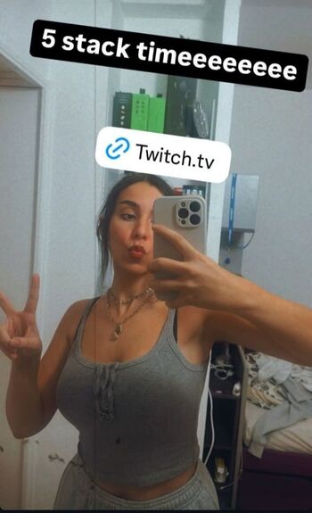 Full leaked Loupiote private photo
