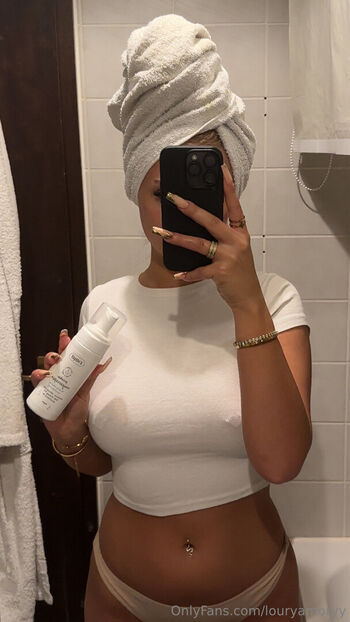 Full leaked Louryamory private photo