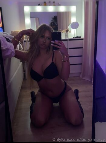 Full leaked Louryamory private photo