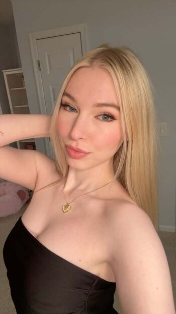Full leaked Loveabilities page private photo