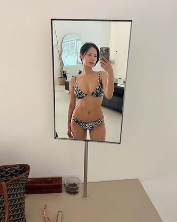 Full leaked Lovelyjoohee page private photo