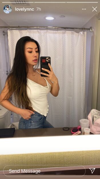 Full leaked Lovelynnc page private photo