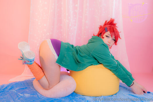 Full leaked Lovelyspacekitten page private photo