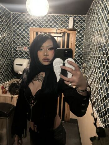 Full leaked Lovemeize private photo