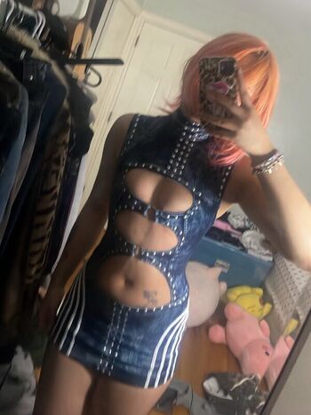 Full leaked Lovemeize private photo