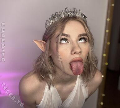 Full leaked Lovemesoffia private photo