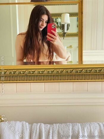 Full leaked Loverlaci  page private photo