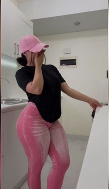 Full leaked Loverllyc private photo