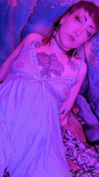 Full leaked Lovexee page private photo