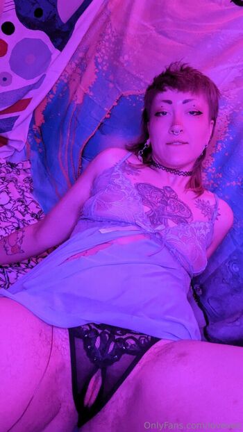 Full leaked Lovexee private photo