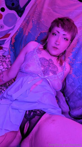 Full leaked Lovexee private photo