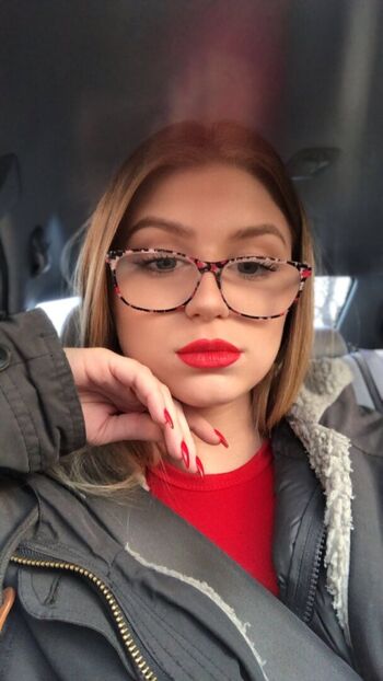 Full leaked Lovinlikelyssa private photo