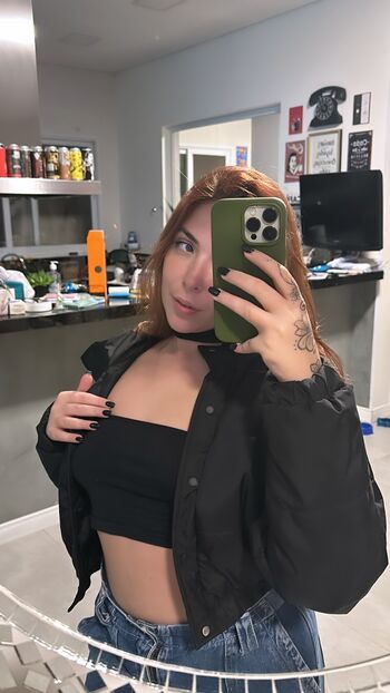 Full leaked Lubertolla private photo