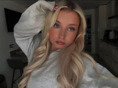 Full leaked Luceoliviaxo private photo