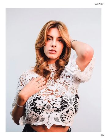 Full leaked Luciaeliardo private photo
