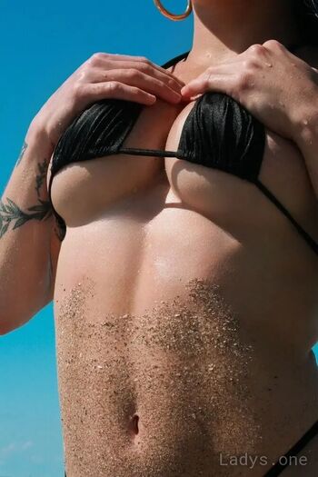 Full leaked Luciarossi private photo
