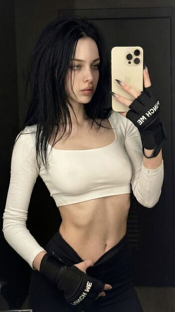 Full leaked Lucivora private photo
