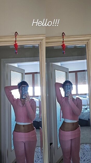 Full leaked Lucrelisa  page private photo