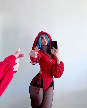 Full leaked Lucrelisa  page private photo