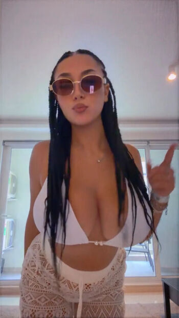 Full leaked Lucrexiia private photo