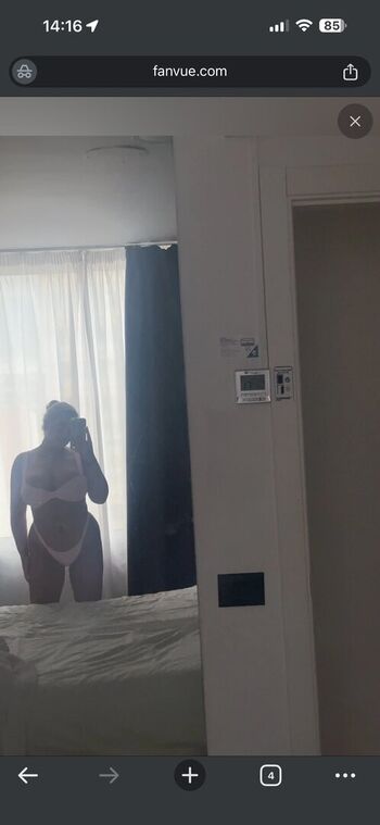 Full leaked Lucy fairwyn page private photo
