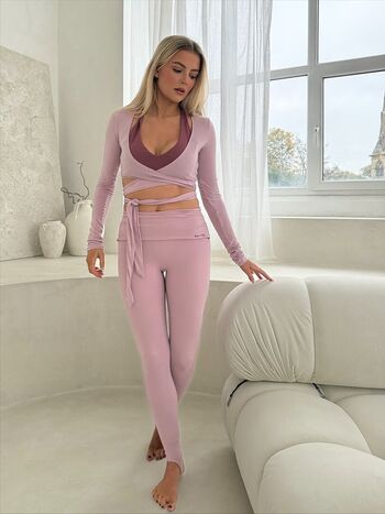 Full leaked Lucy fallon private photo