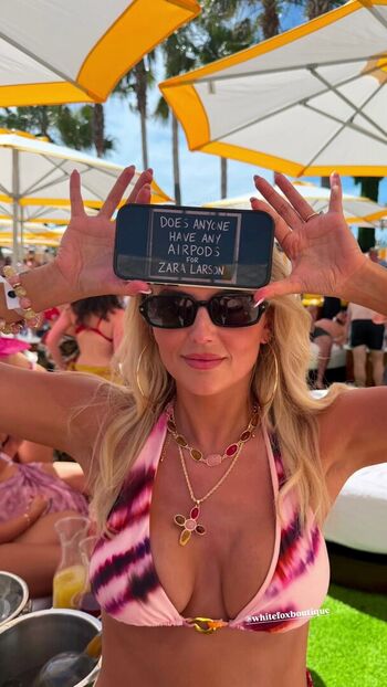 Full leaked Lucy fallon private photo