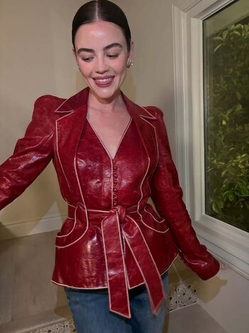 Full leaked Lucy hale page private photo