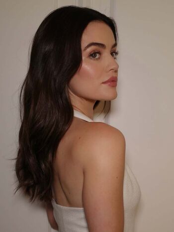 Full leaked Lucy hale private photo