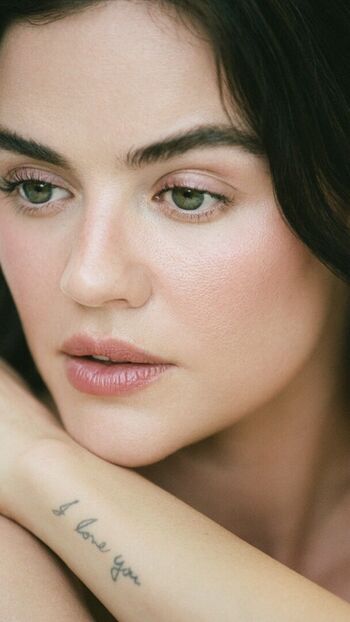Full leaked Lucy hale private photo