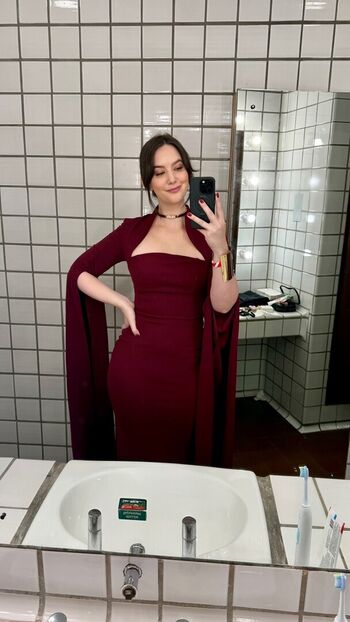 Full leaked Lucy james private photo