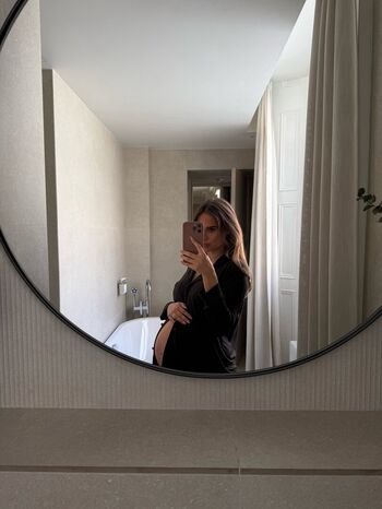 Full leaked Lucy watson private photo