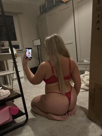 Full leaked Lucyfairwyn private photo