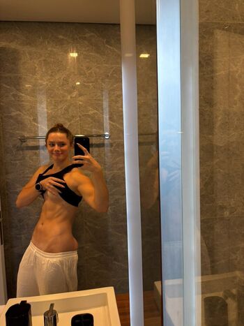 Full leaked Lucyscarlett private photo