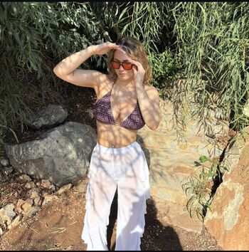 Full leaked Lucyy moss private photo