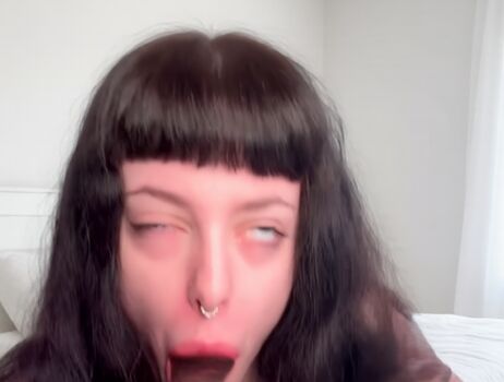 Full leaked Lucyyluvss private photo