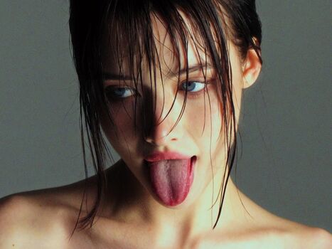 Full leaked Lucyyychka private photo