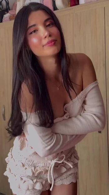Full leaked Luisa valencia page private photo