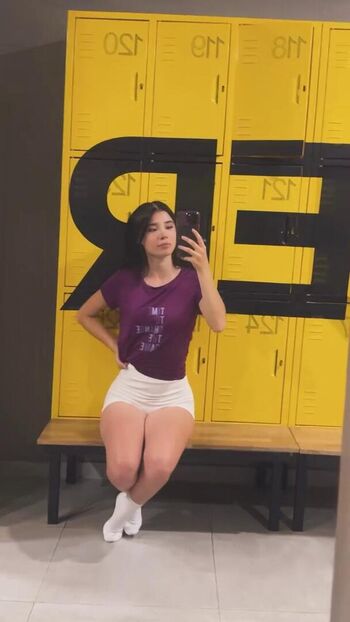 Full leaked Luisa valencia page private photo
