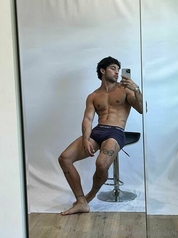 Full leaked Luiscapecchi private photo