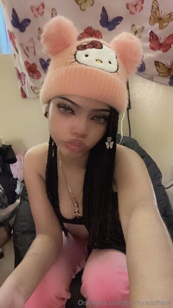 Full leaked Lulhunny page private photo