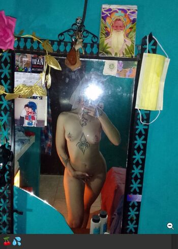 Full leaked Lulyschannen page private photo