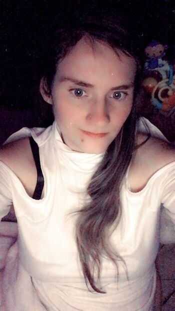 Luna_Da_Mew