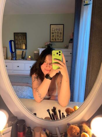 Full leaked Luna stubbs private photo