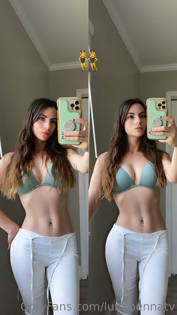 Full leaked Lunabennatv private photo